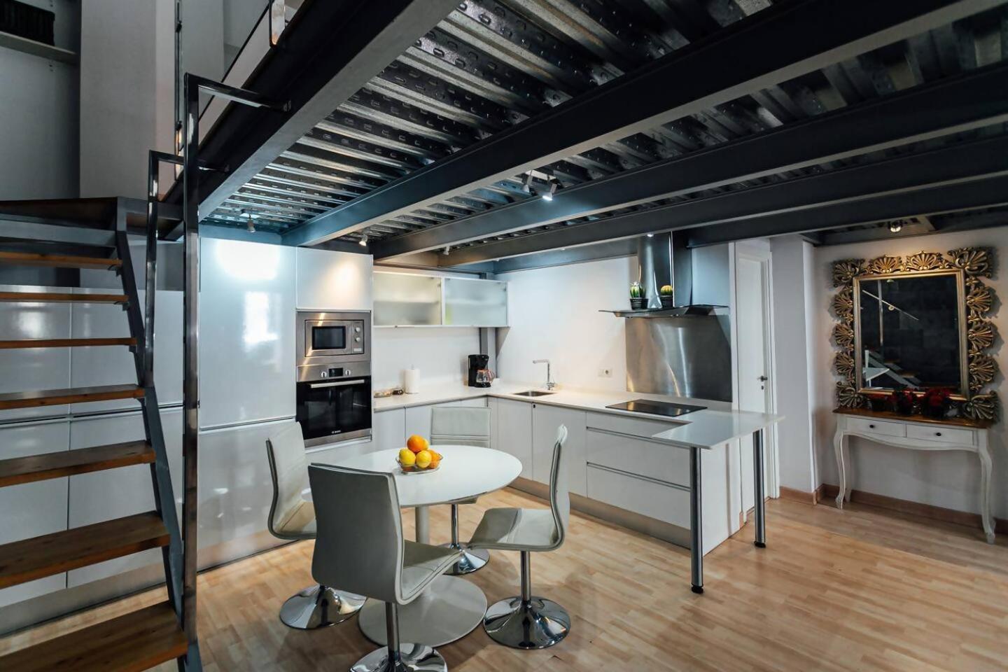 Duplex Florida Ii Apartment